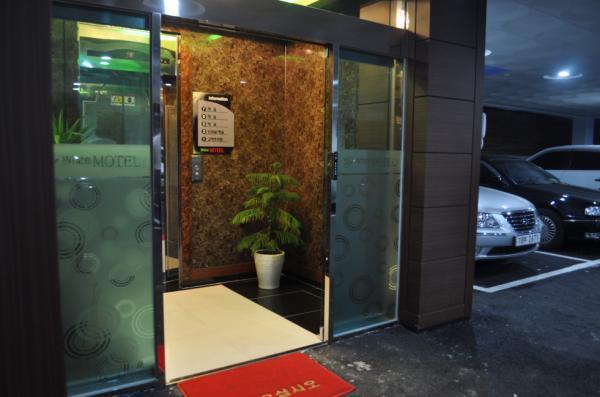 White Motel Sodong エクステリア 写真